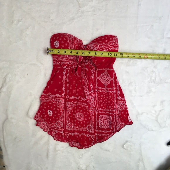 Red and White Bandana Strapless Top - Picture 8 of 8